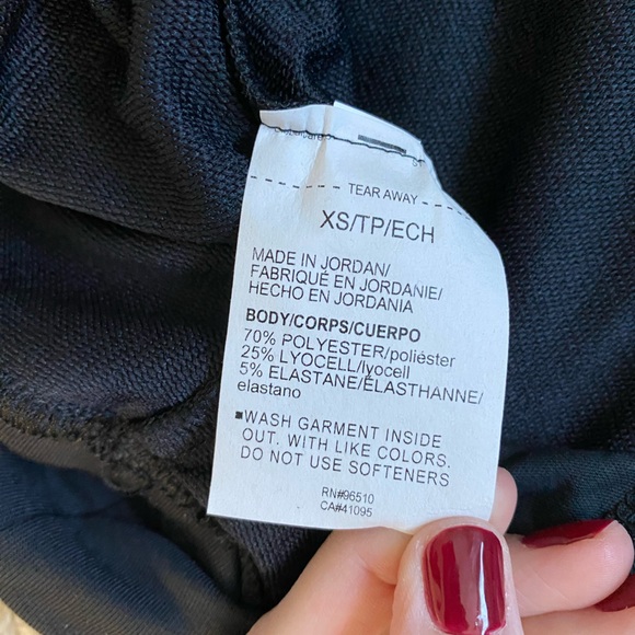 🆕 Under Armour Hoodie - Picture 8 of 8